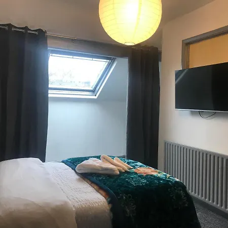 The Skipton - The Hideaway *